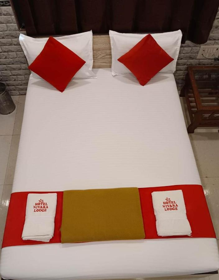 Hotel Nivara Navi Mumbai Bagian luar foto